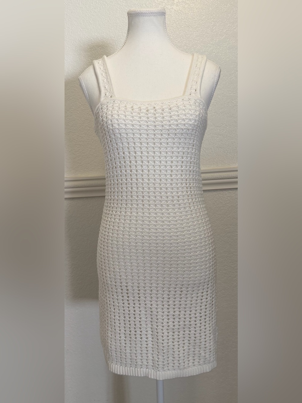 GAP Crochet Knit Mini Dress – Boho Beach Cover-Up | Off-White/Ivory - Picture 7 of 9